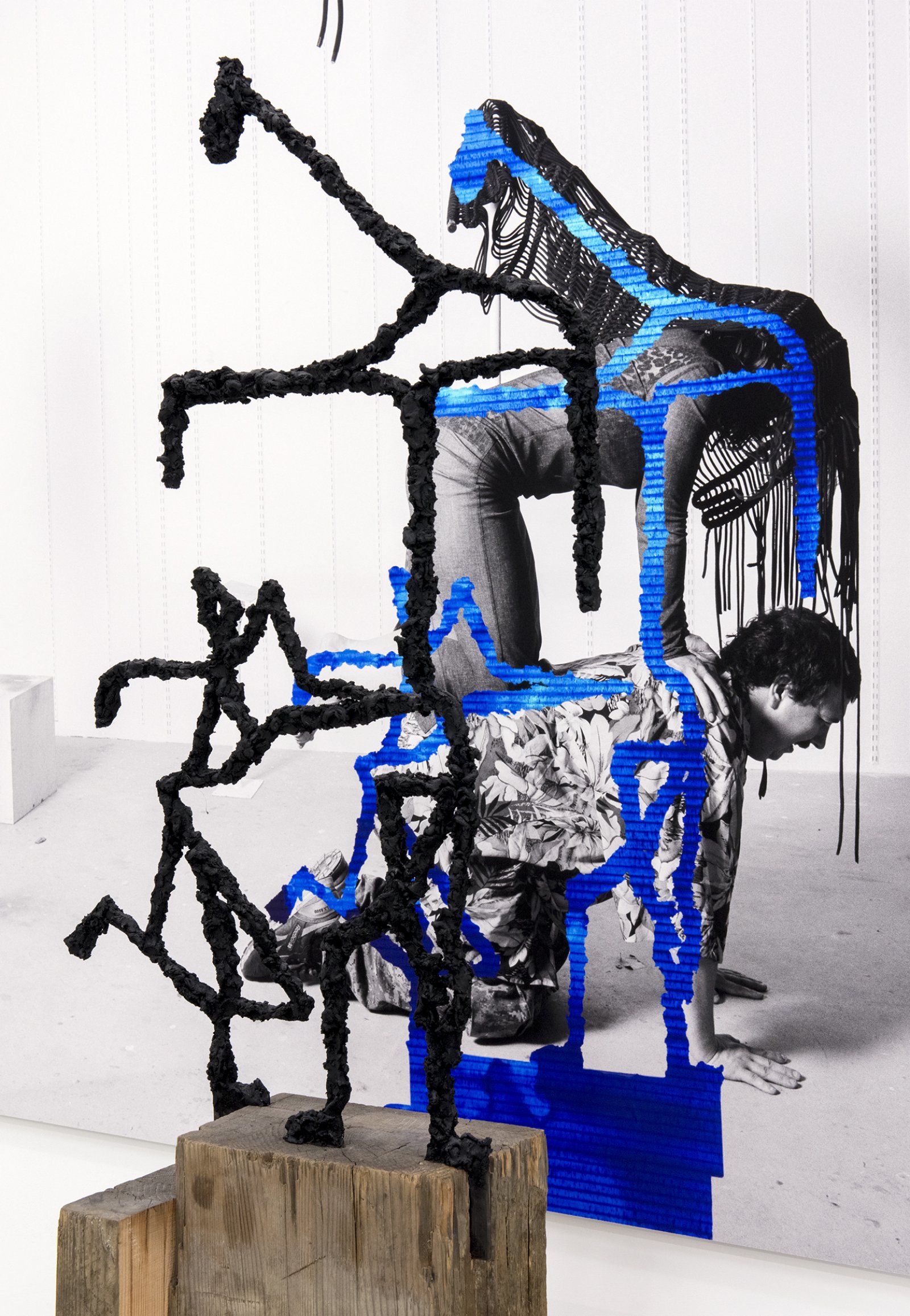 Valérie Blass, To reside elsewhere (detail), 2015, inkjet print on aluminum, wood, steel, sculpting epoxy dough, sculpture: 38 x 19 x 24 in. (97 x 48 x 61 cm), print: 52 x 66 in. (132 x 166 cm) by Valérie Blass