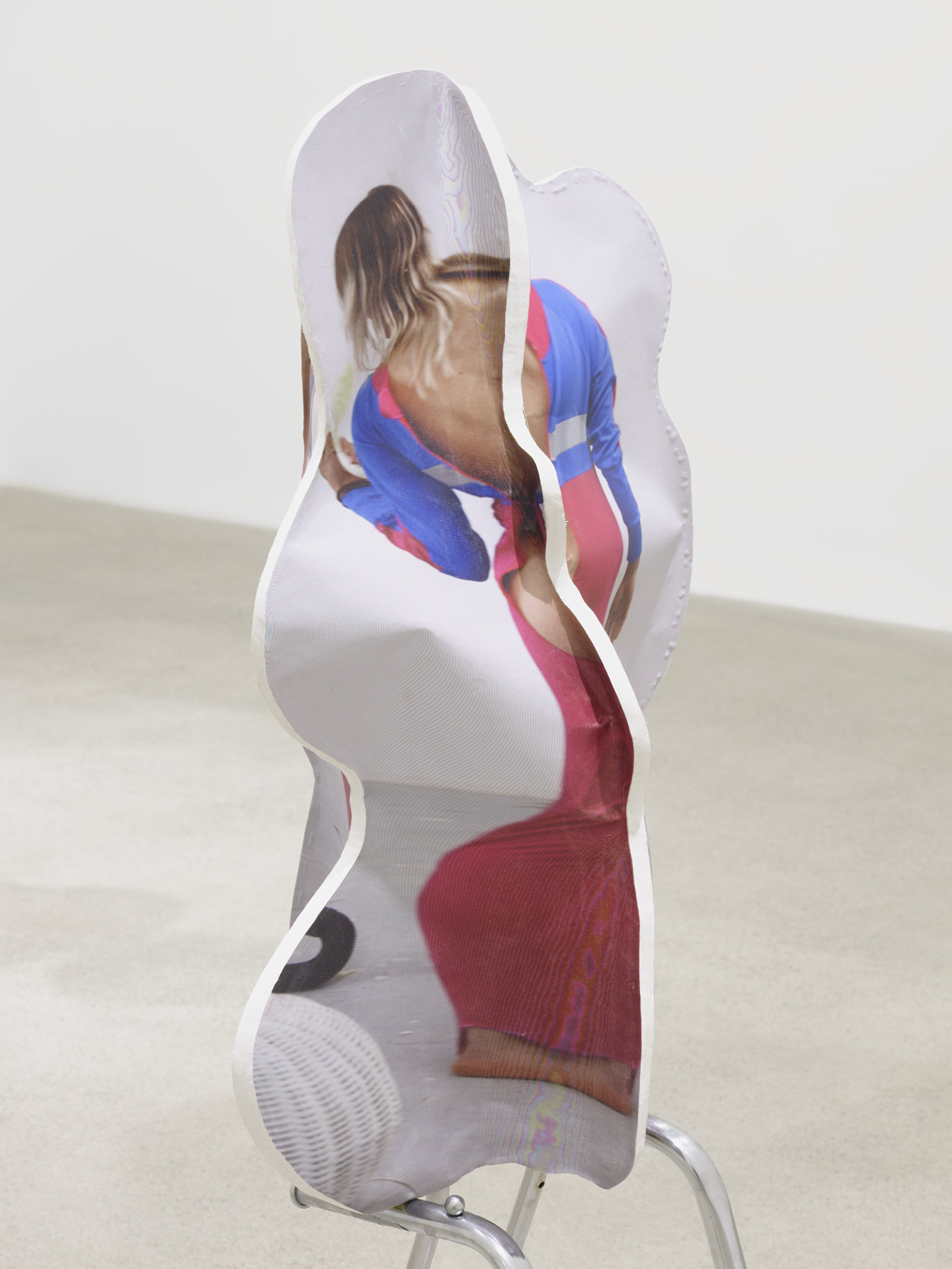 Valérie Blass, Échapper à la psychologie (detail), 2019, chair base, plaster, inkjet print on polyester, 53 x 19 x 17 in. (135 x 48 x 43 cm)