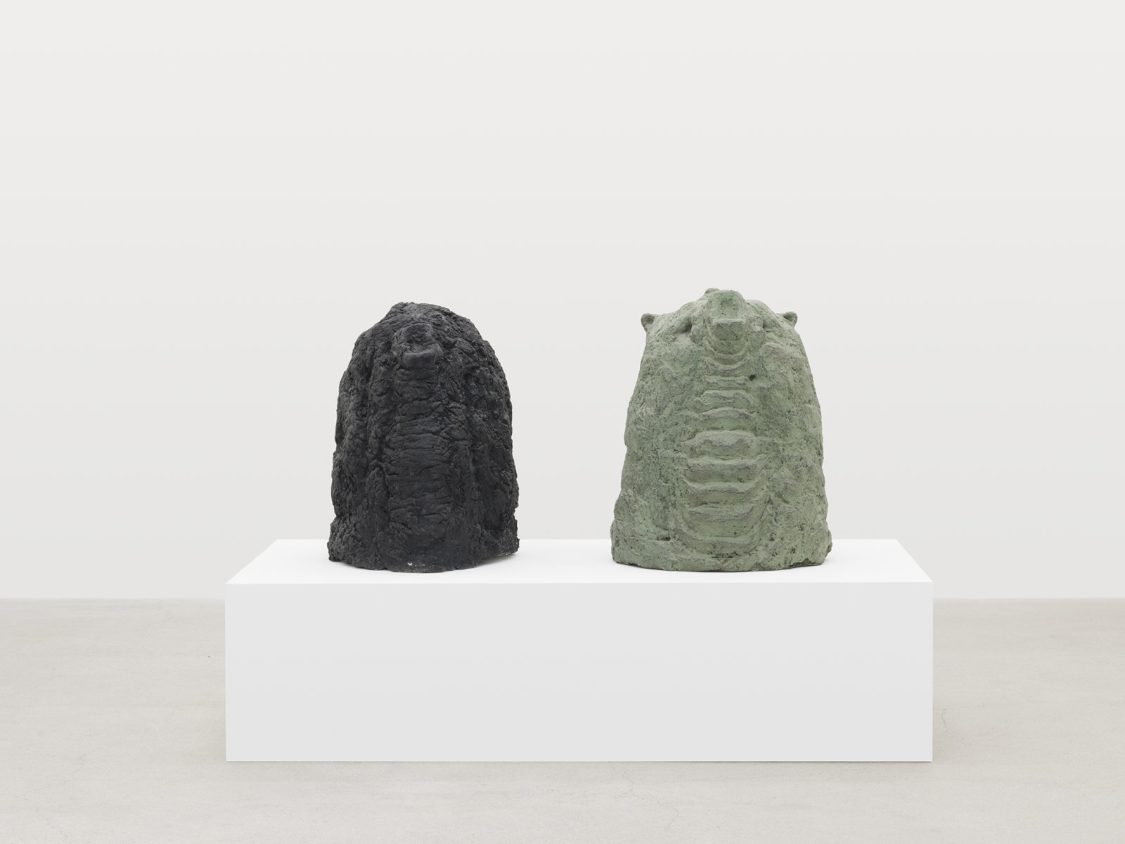 Valérie Blass, Éléphant en vert et noir, 2005, cement, plaster, leather, 46 x 71 x 41 in. (117 x 180 x 104 cm)