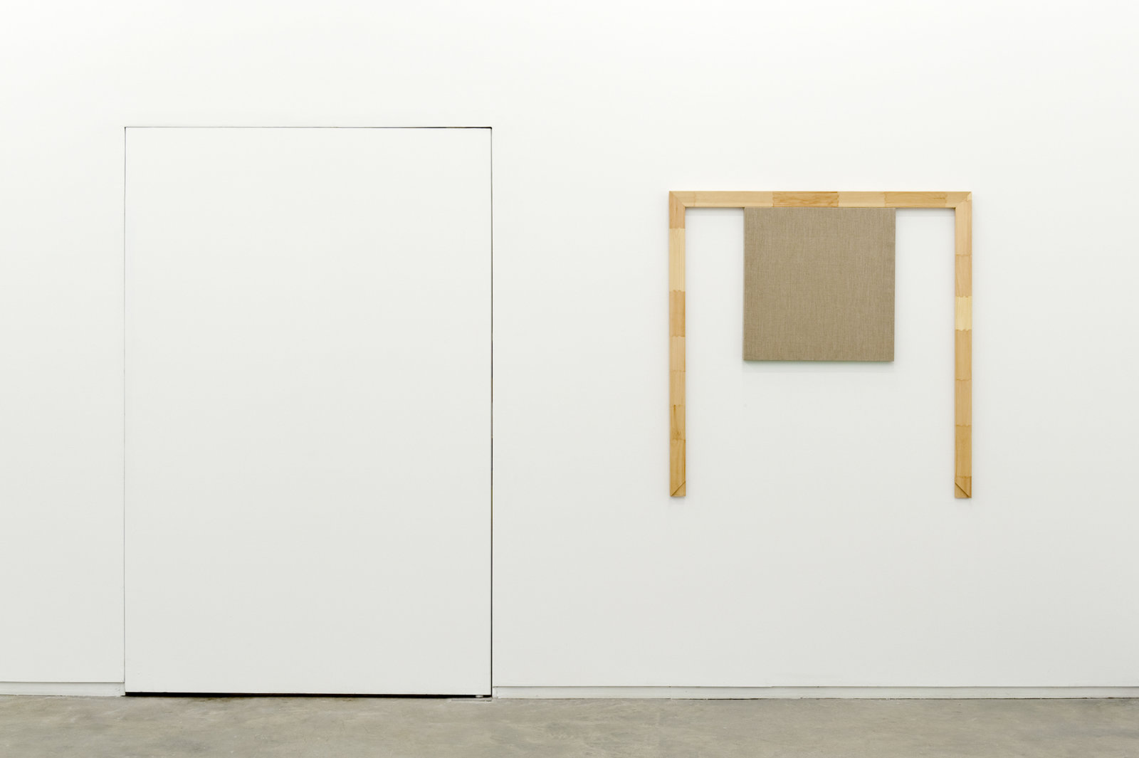 ​Arabella Campbell, We have pictures because we have walls, 2011, linen panel, stretcher bars, 48 x 48 x 1 (122 x 122 x 3 cm) by 