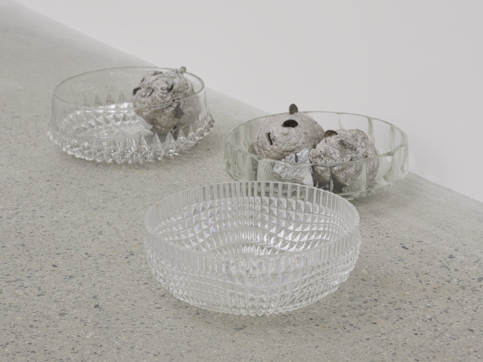 Rochelle Goldberg, Equal Parts I, 2019, aluminum, copper pennies, glass bowls, 4 x 17 x 26 in. (9 x 43 x 66 cm)