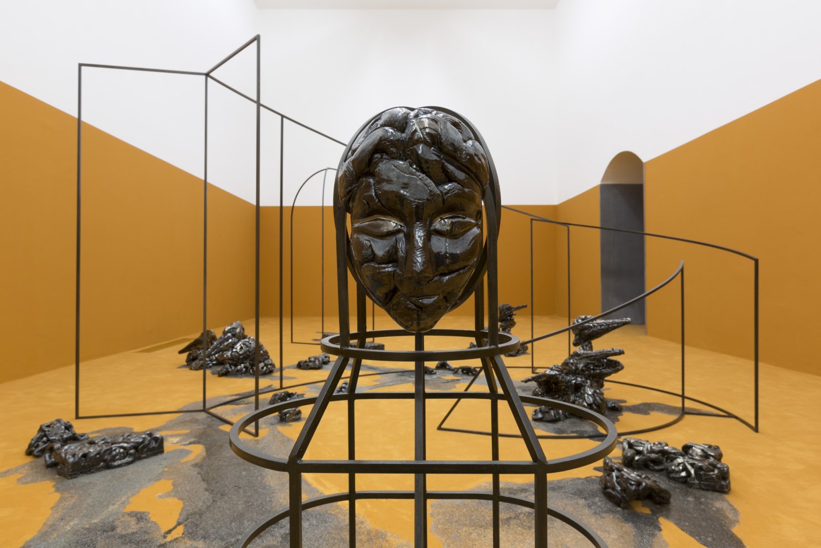 Rochelle Goldberg, No Where, Now Here (detail), 2016, stainless steel, ceramic, wood, chia, carpet, 84 x 180 x 144 in. (213 x 457 x 366 cm). Installation view, No Where, Now Here, GAMeC, Bergamo, Italy, 2016
