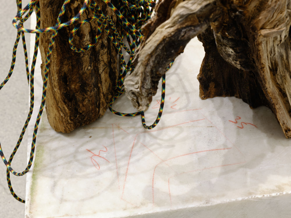 Valérie Blass, On ne trouve que ce l’an cherche (l’archéologie) (detail), 2021, wood, polymer clay, rope, marble, 31 x 16 x 18 in. (79 x 41 x 46 cm) by 