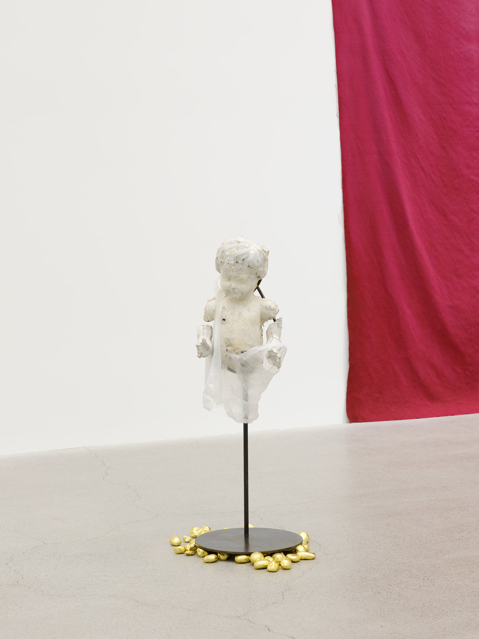 Rochelle Goldberg, Le Petit Bourgeois Shopaholic, 2021, concrete, toilet paper, rocks, steel, acrylic medium, bag, aluminium foil, 35 x 20 x 15 in. (87 x 50 x 38 cm)