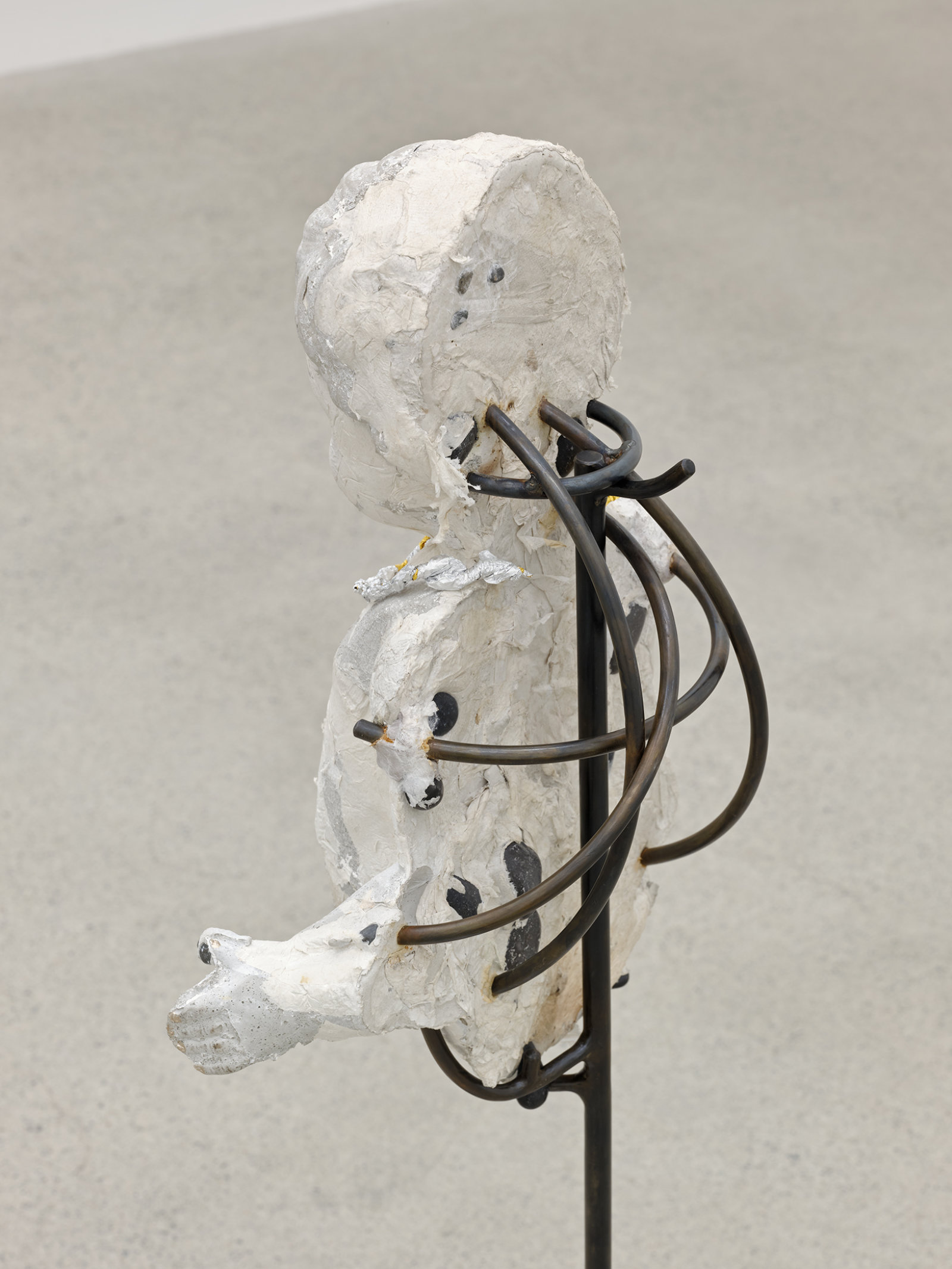 Rochelle Goldberg, Le Petit Bourgeois Shopaholic, reaching (detail), 2021, concrete, toilet paper, rocks, steel, wire, acrylic medium, aluminium foil, dimensions variable
