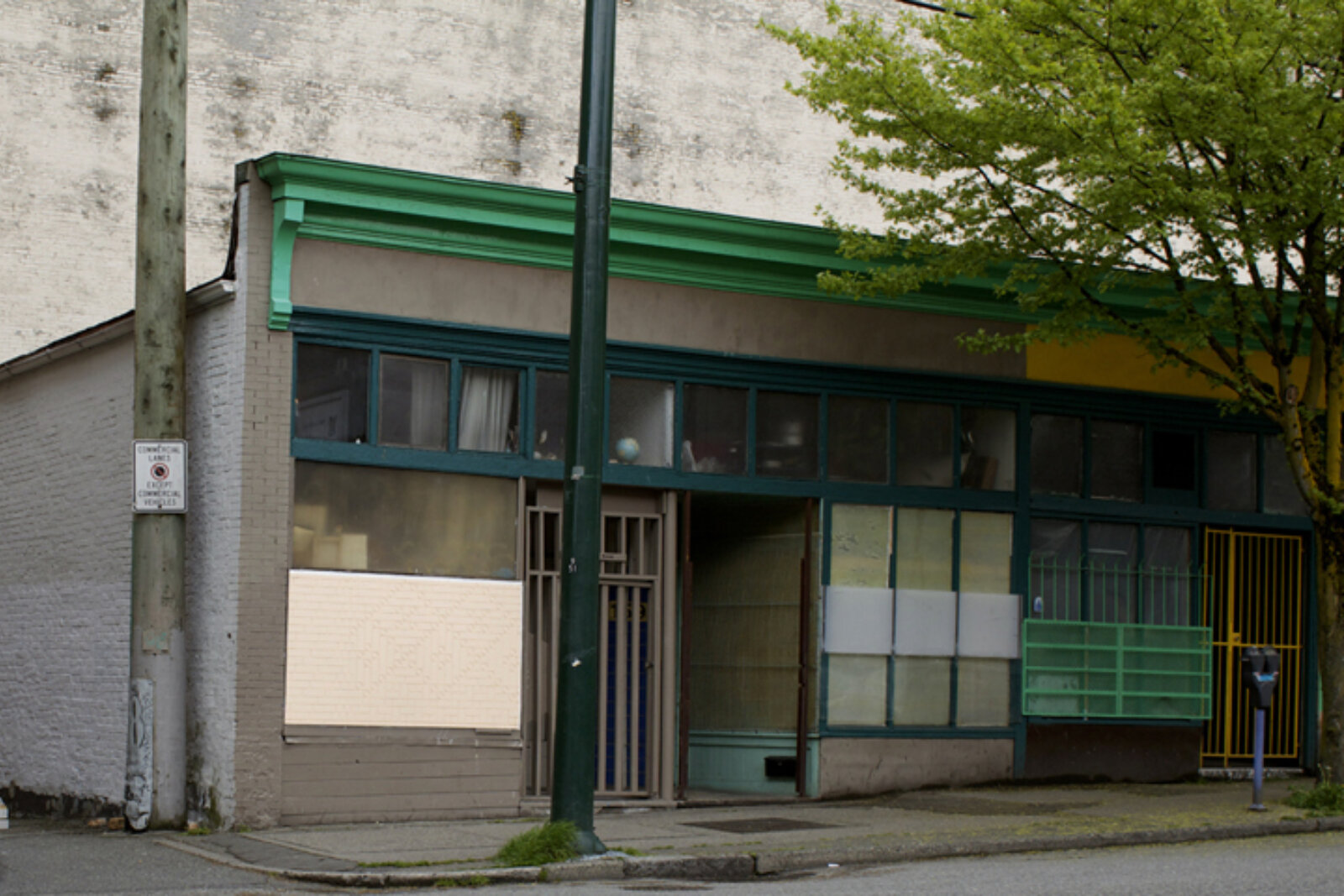 Devon Knowles, Drifter, 2012, medium density overlay, latex paint, dimensions variable. Installation view, Crying Room, Vancouver, Canada, 2012