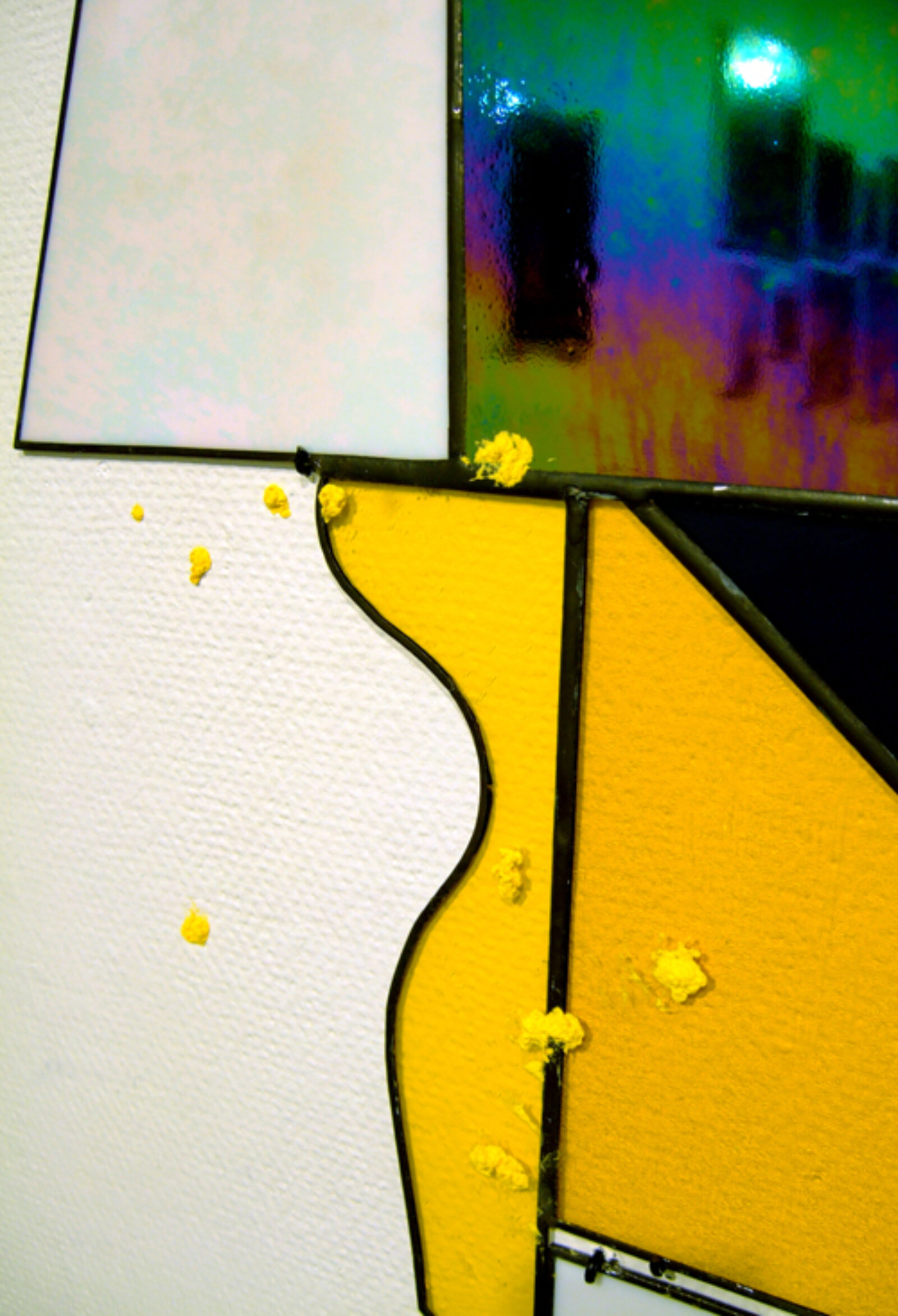 Devon Knowles, Goldenrod Balls (detail), 2008, glass aluminum, wood, brass, steel, fluorescent tube, paper spit balls, 61 x 40 x 9 in. (155 x 102 x 23 cm)