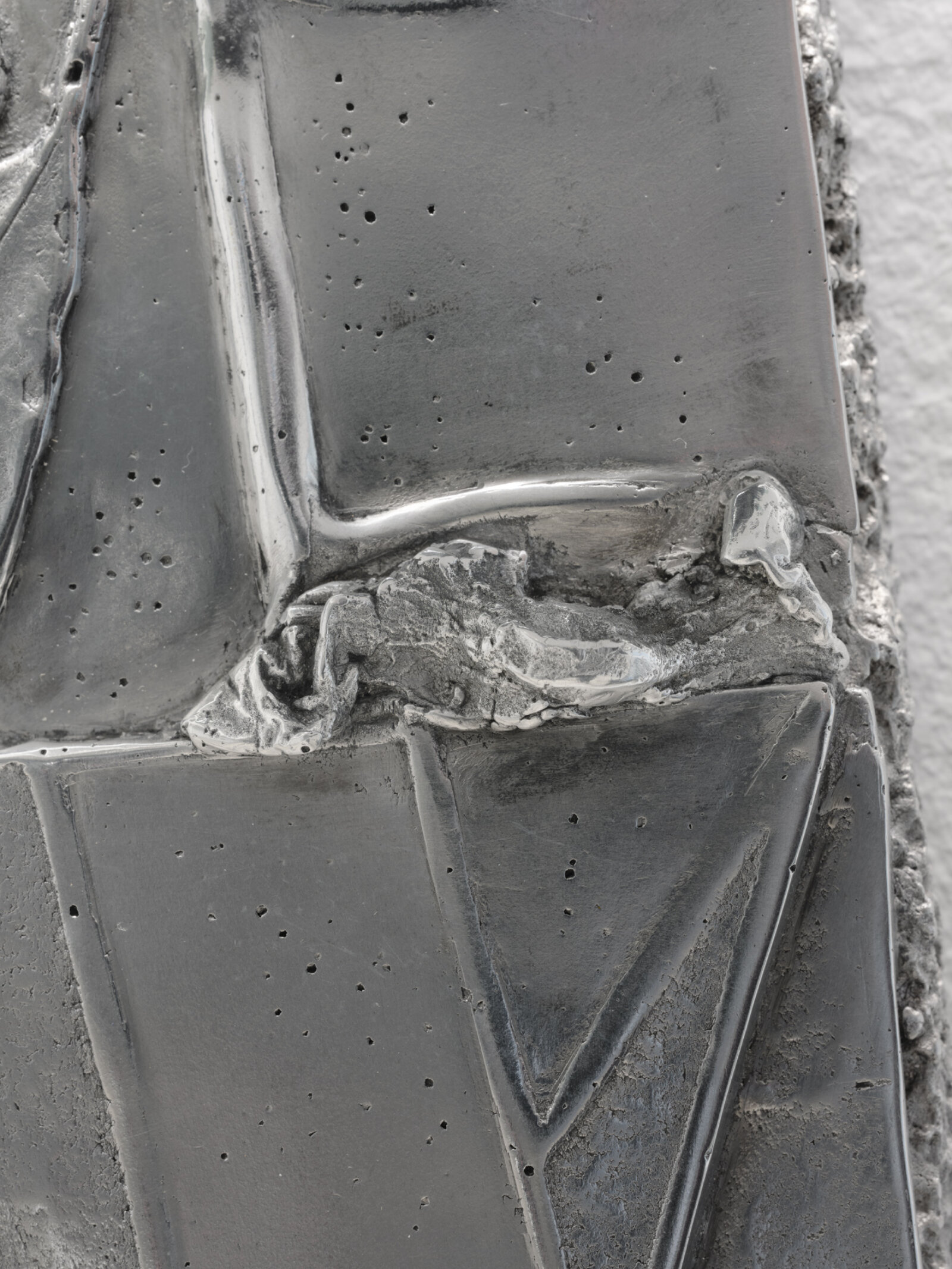 Devon Knowles, Seconds (detail), 2020, aluminum, 9 x 6 x 2 in. (24 x 14 x 4 cm)