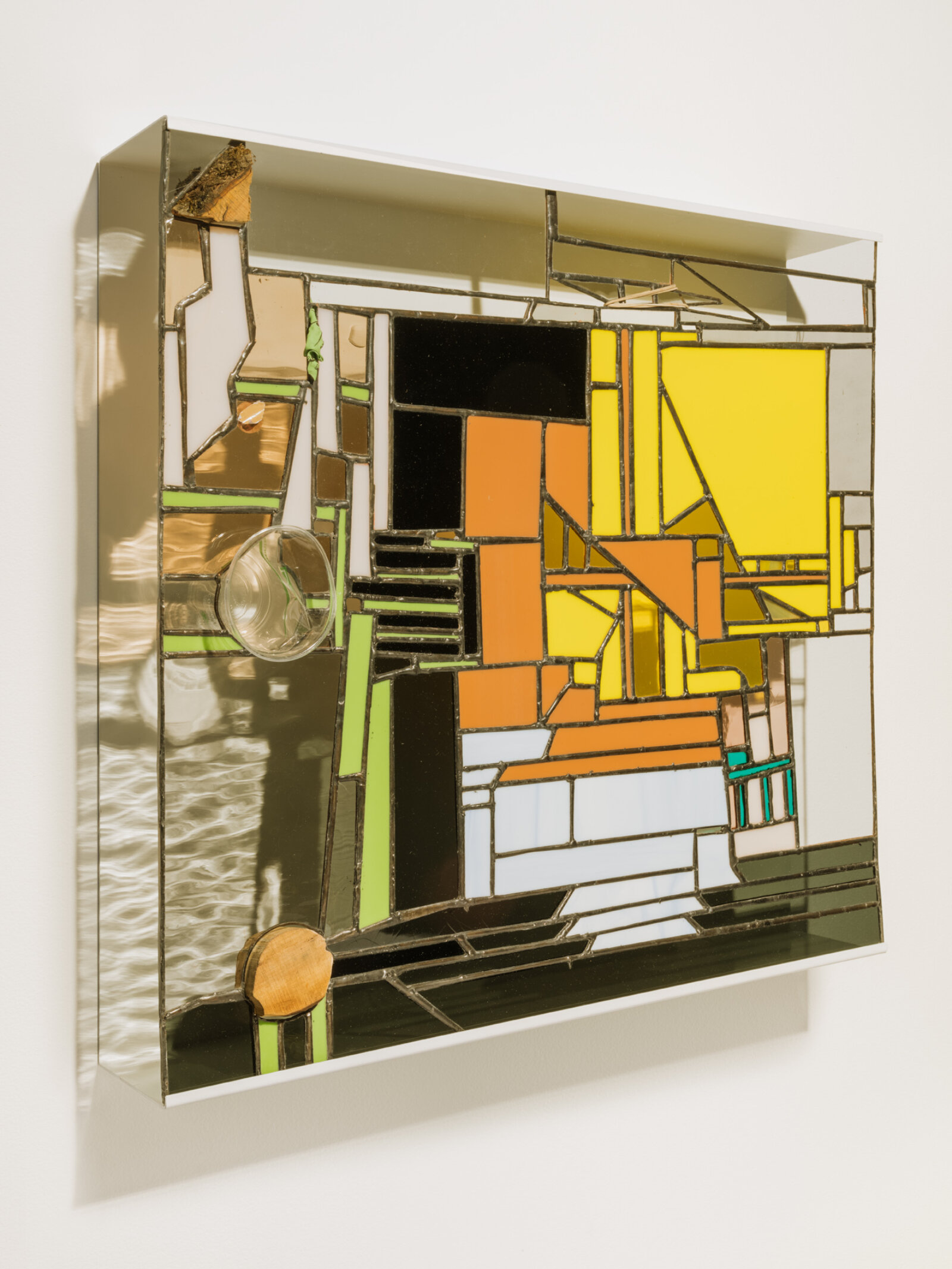 Devon Knowles, Walking Spectrum II, ii, S17, 2018, glass, biodegradable plastic cup, applewood, elastic band, latex balloon, paper, stickers, lead, tin, steel, paint, 22 x 23 x 4 in. (60 x 58 x 10 cm)