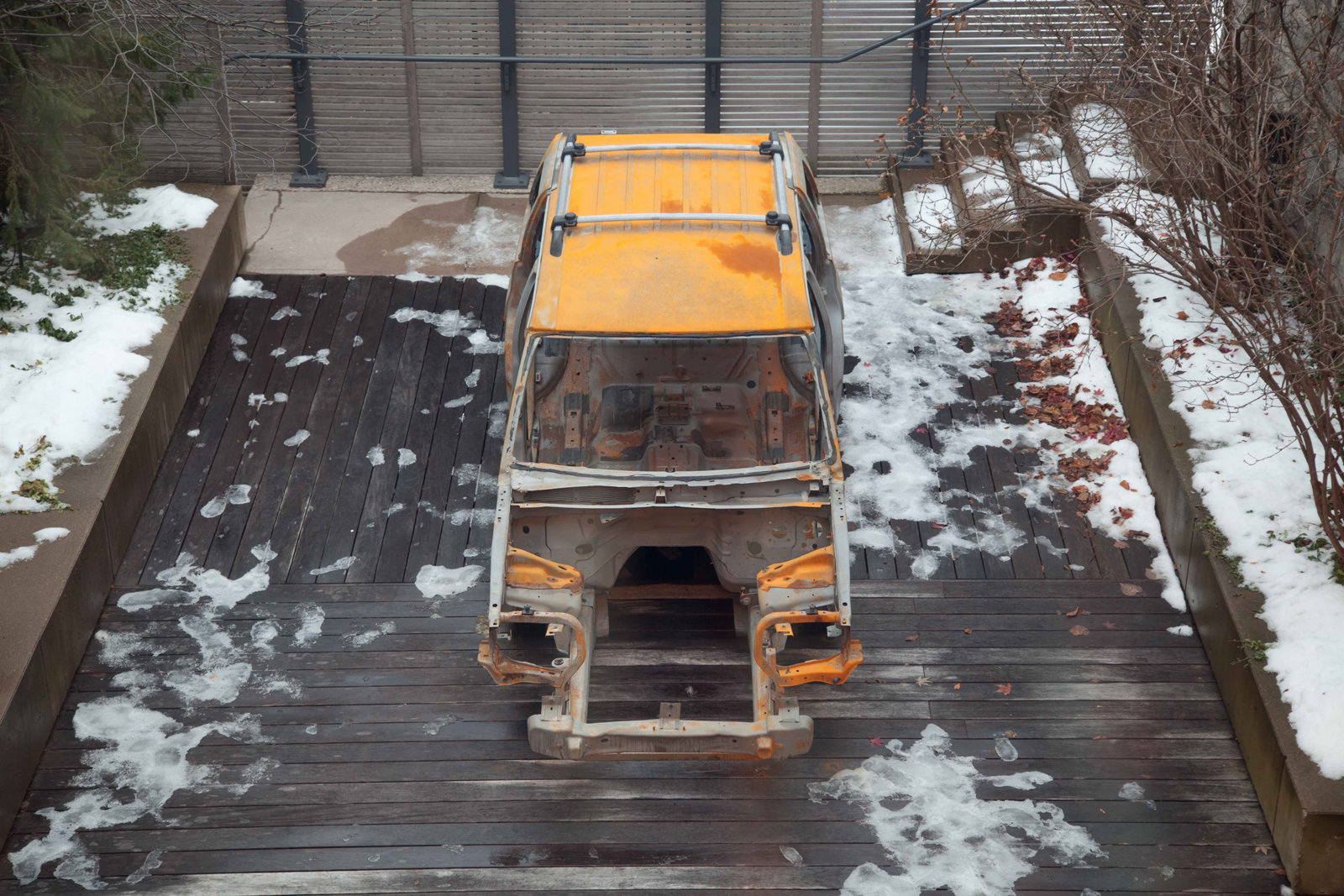 Duane Linklater, 2005 Grand Jeep Cherokee, 2013, steel frame of artist’s vehicle. dimensions variable