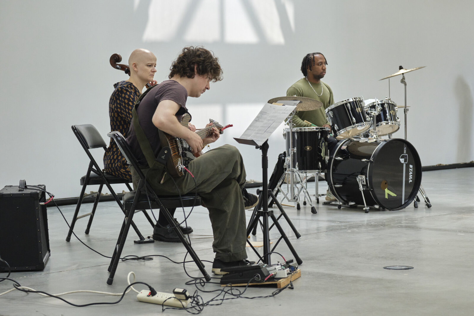 Tanya Lukin Linklater, bison bison (dance_hum for dirtbath), 2025, performance view, Dia Chelsea, New York, USA, 2025. Photo: Don Stahl. Courtesy Dia Art Foundation⁠