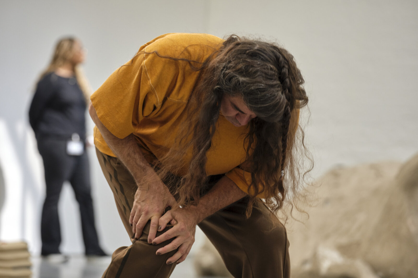 Tanya Lukin Linklater, bison bison (dance_hum for dirtbath), 2025, performance view, Dia Chelsea, New York, USA, 2025. Photo: Don Stahl. Courtesy Dia Art Foundation⁠