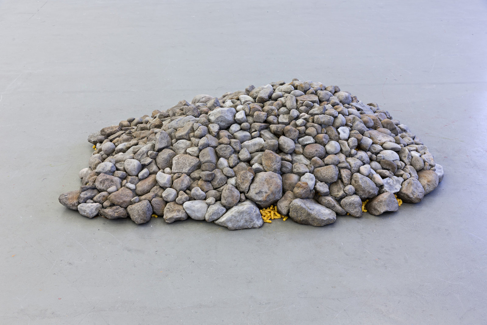  by Liz Magor