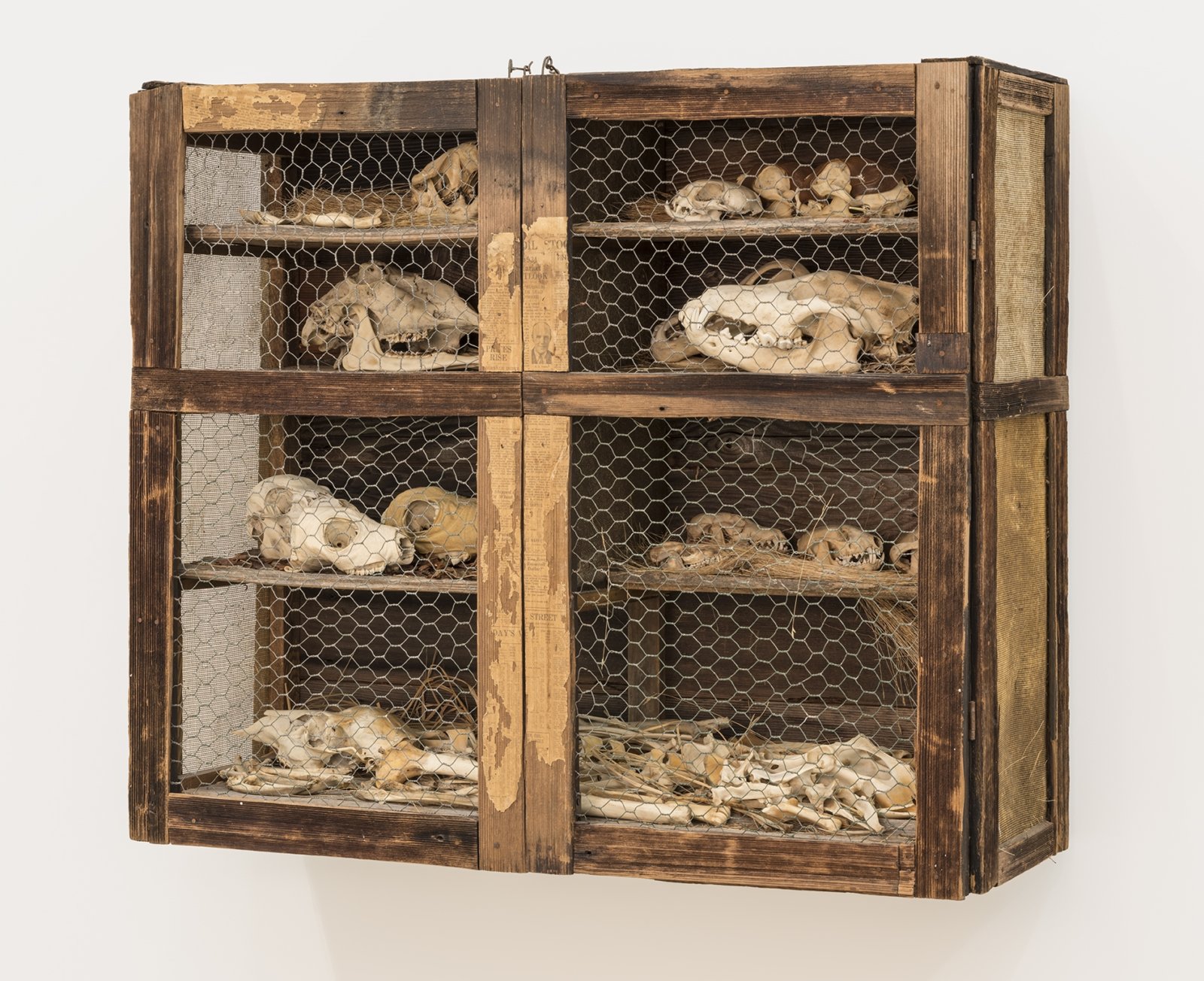Liz Magor, The Hutch, 1976, natural materials, wood, bones, 33 x 38 x 15 in. (84 x 97 x 38 cm)