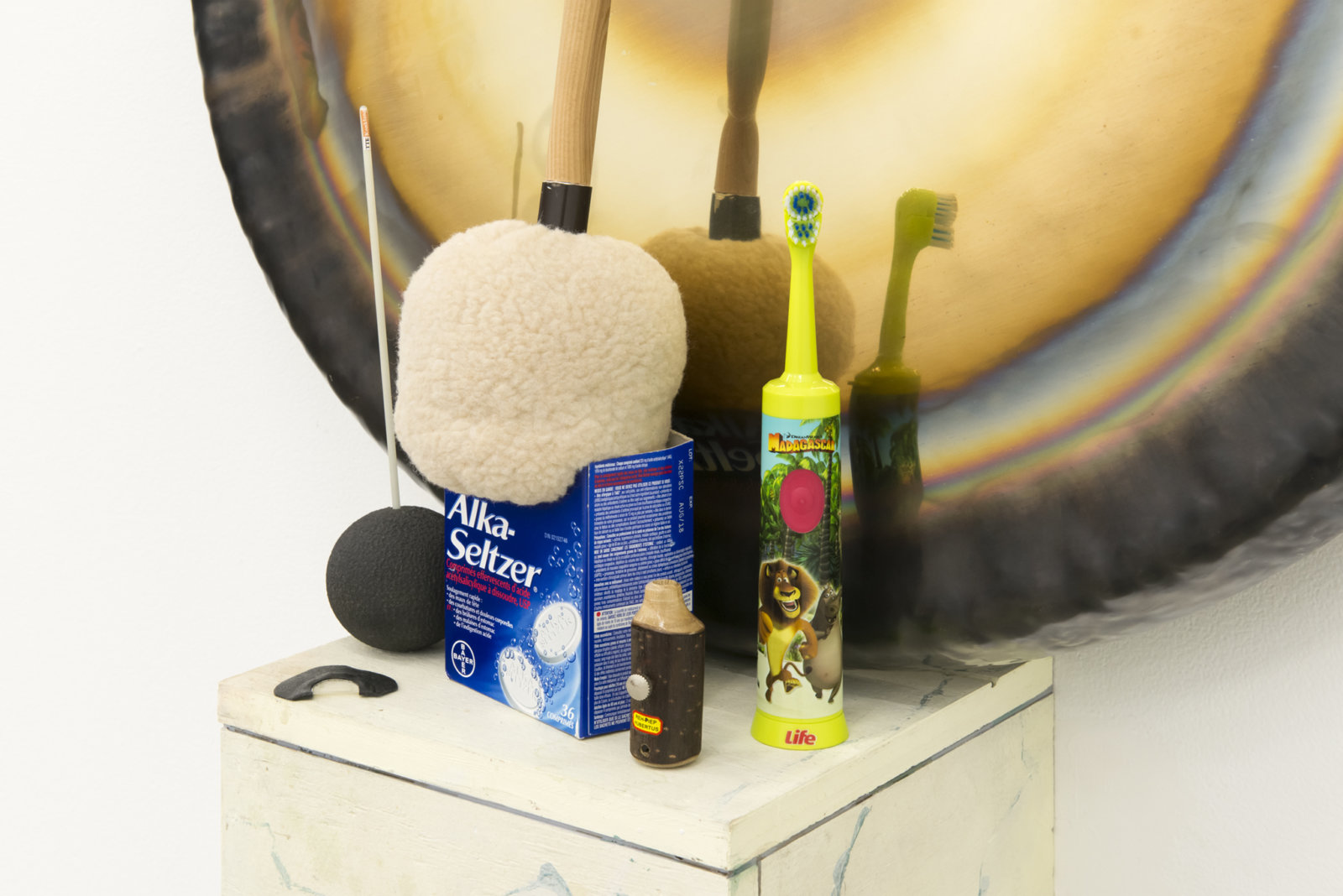 Ashes Withyman, Musca, Altar, Cetus, Compass, Furnas, River, Cup (detail), 2017–2018, gong, alka-seltzer, mallet, animal calls, electric toothbrush, bell, painted plywood, 25 x 32 x 9 in. (64 x 81 x 23 cm)