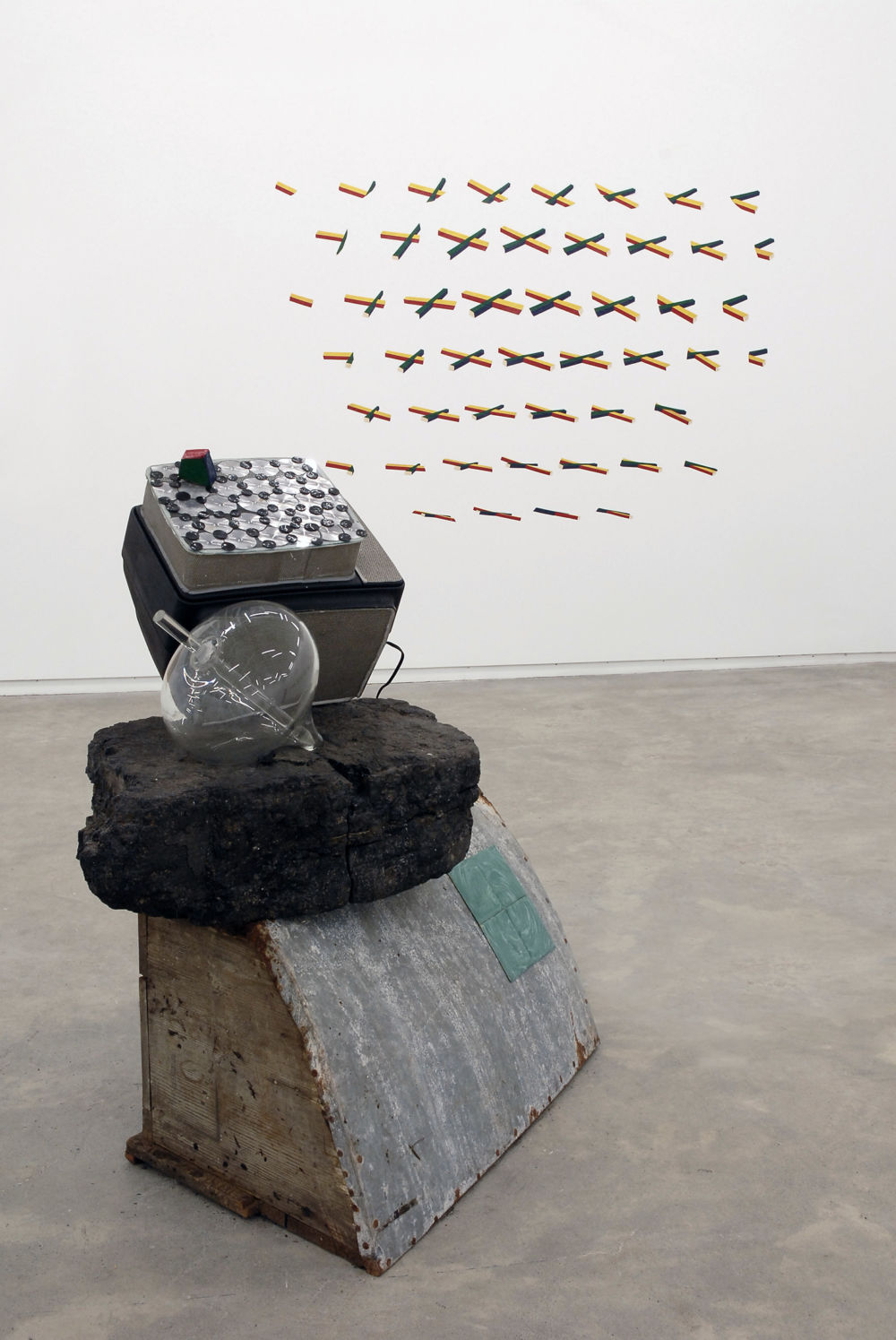​Jerry Pethick, installation view, Process as Work, Catriona Jeffries, 2008 by 