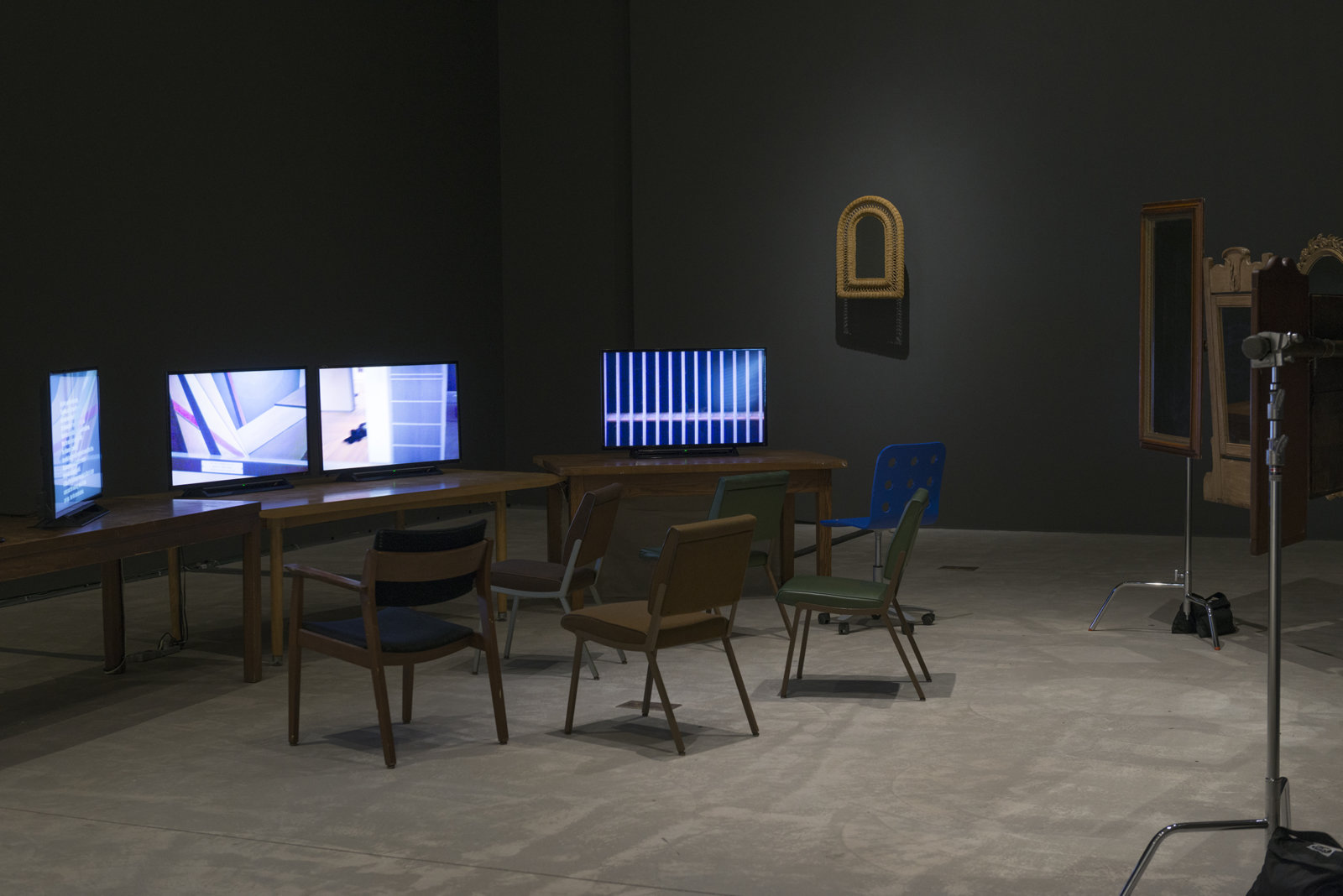 Judy Radul, Closeup, The Breakdown, 2015, monitors, high definition colour pan/tilt/zoom cameras, computer, switcher, converters, dimensions variable. Installation view, Judy	Radul:	Closeup,	The	Breakdown,	Agnes Etherington	Art	Centre,	Kingston,	ON, 2015