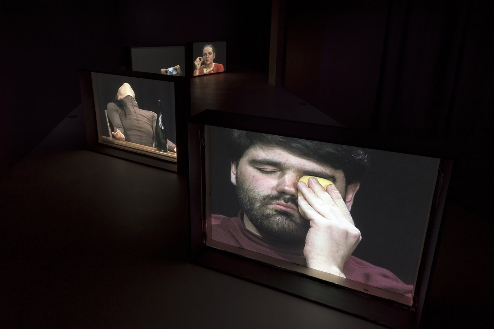 Judy Radul, In Relation to Objects, 1999, 4 channel installation, 14 minutes