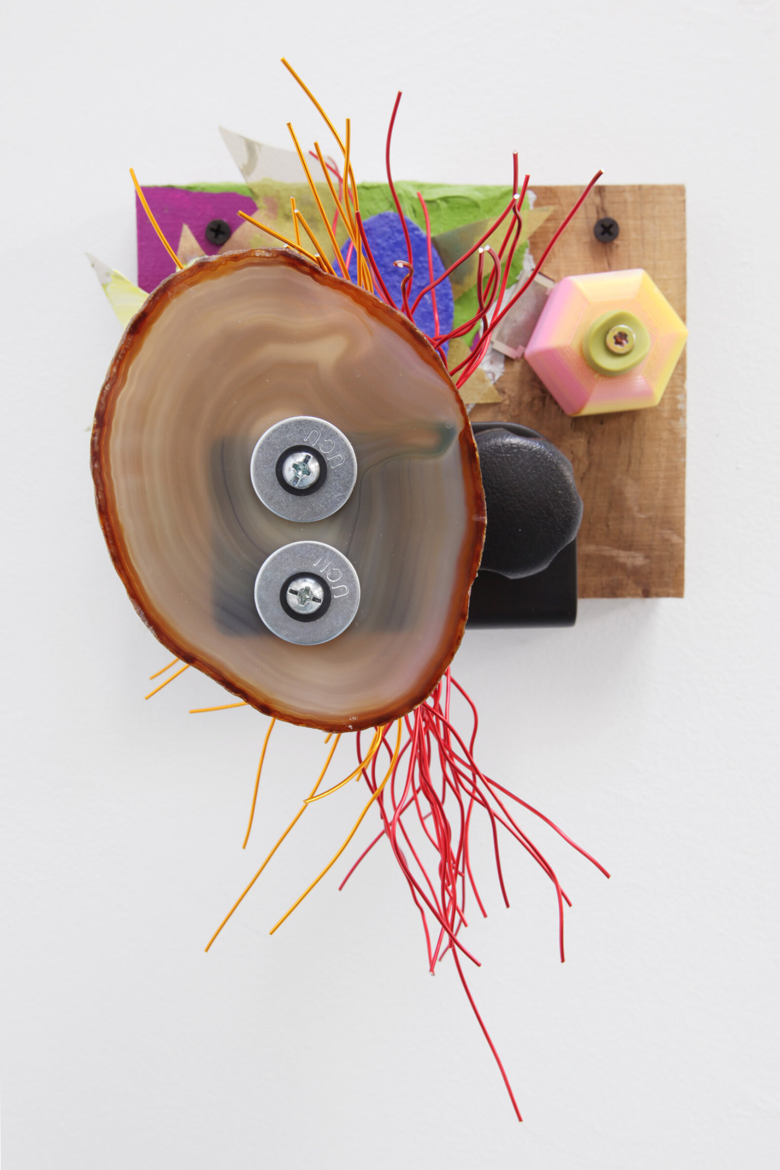 Jessica Stockholder, Dashboard, 2023, agate stone, wood, hardware, plastic, acrylic, brass mesh, wire, painted felt, acrylic paint, 13 x 8 x 8 in. (33 x 20 x 19 cm)