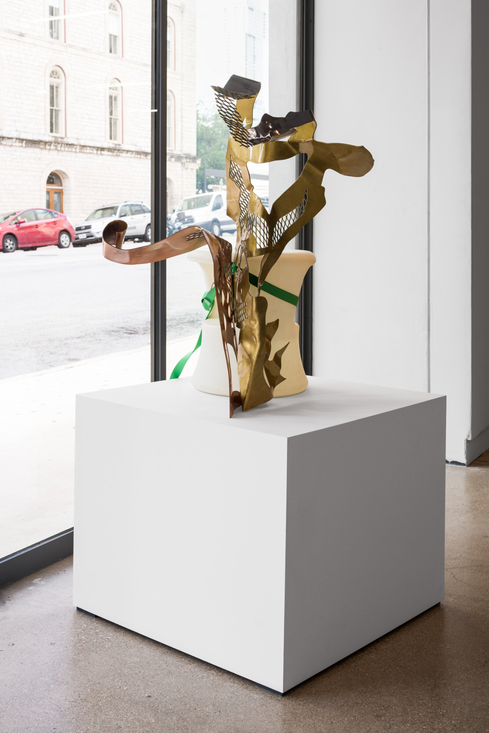  by Jessica Stockholder