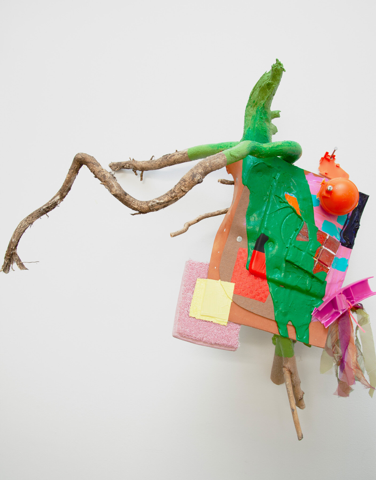 Jessica Stockholder, Turnbuckle, 2013, tree root, galvanized hinge, leather, carpet, plastic parts, tiles, acrylic paint, zip ties, fabric, hardware, 30 x 25 x 14 in. (76 x 64 x 36 cm)
